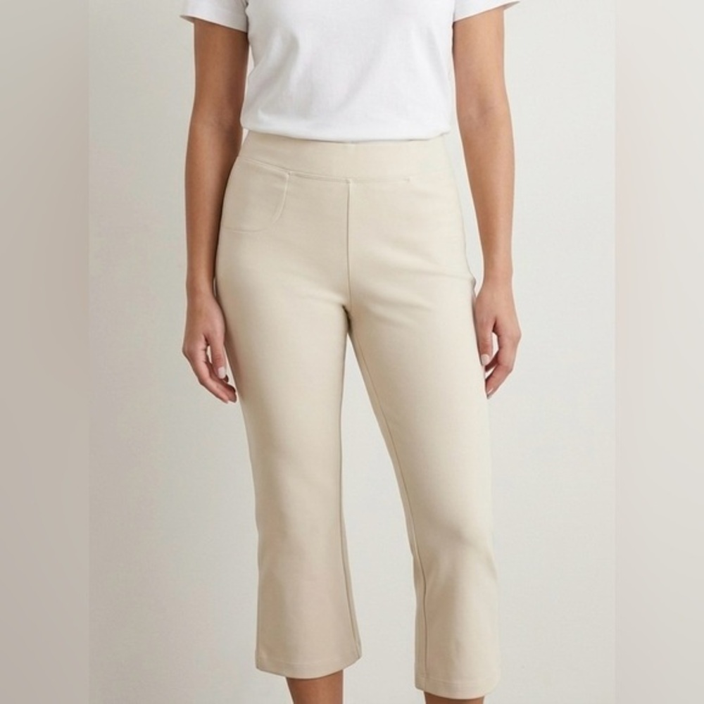 QUINCE Ultra-Stretch Ponte Kick Flare Pant In Ecru M